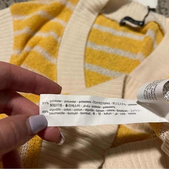 NWT Zara Yellow & White Striped Knit Oversized Short Sleeve Sweater Size Small - Picture 7 of 10
